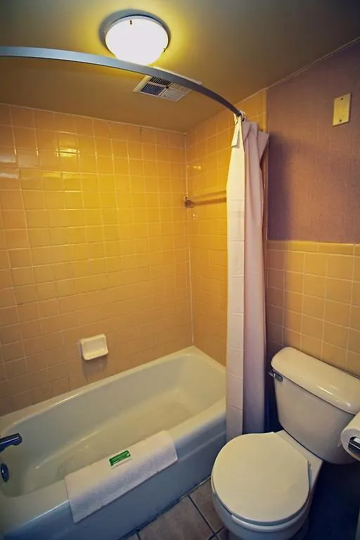 Neptune Park Inn Virginia Beach 2*,